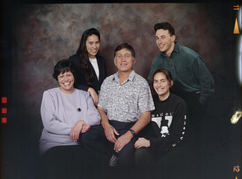 Tuuta, Family Group - Puke Ariki
