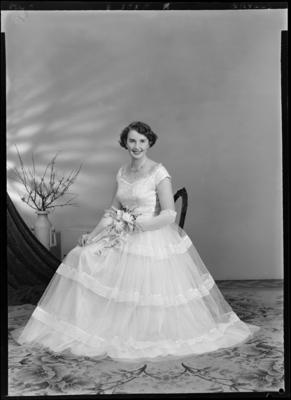 [Grylls], Debutant - Puke Ariki