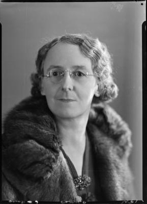 Innes, Woman; 1939-1940; SW1931-1940.11930