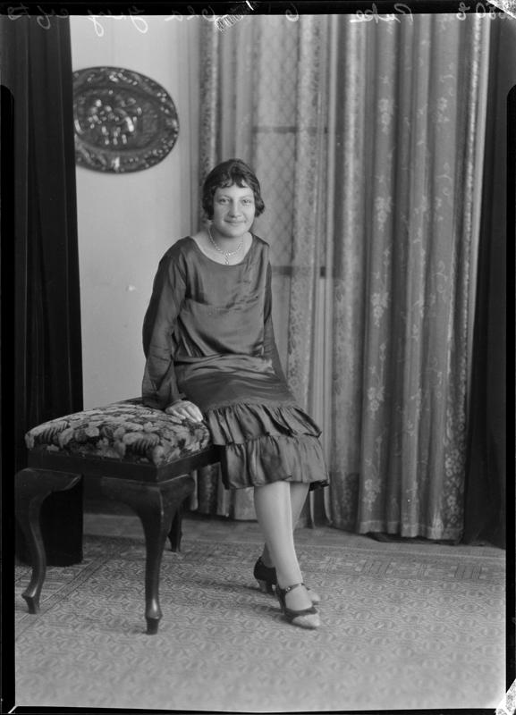 Puke, Woman - Puke Ariki