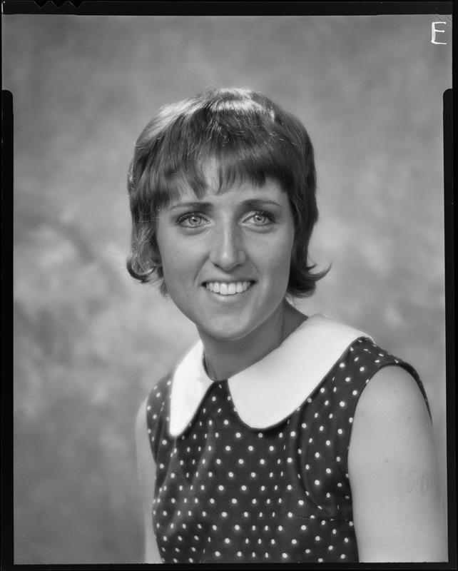 Vissers, Young Woman Puke Ariki