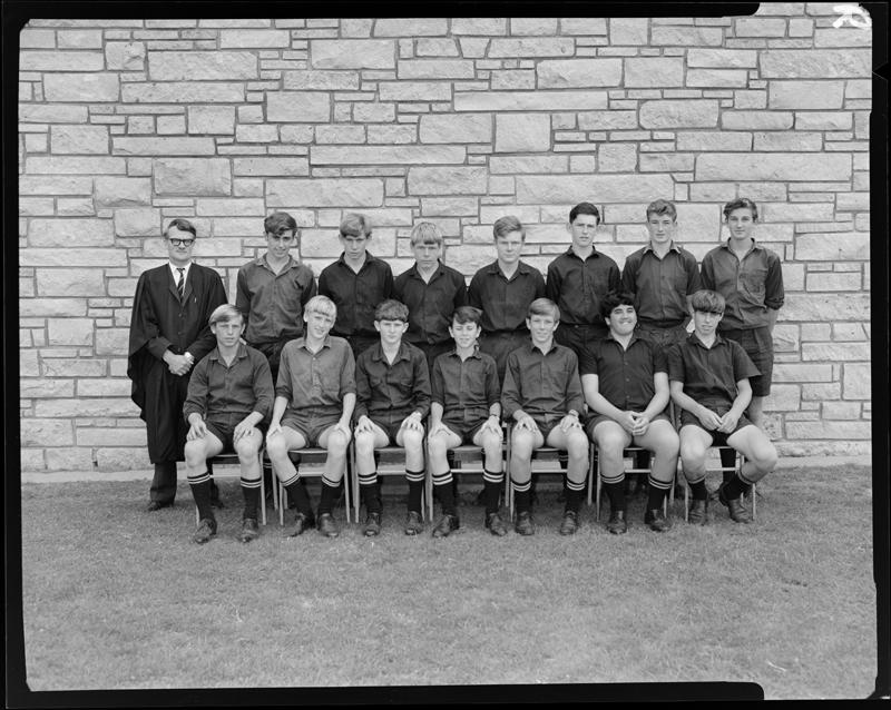 Opunake High School Class Group Puke Ariki opunake-high-school-class-group-puke-ariki
