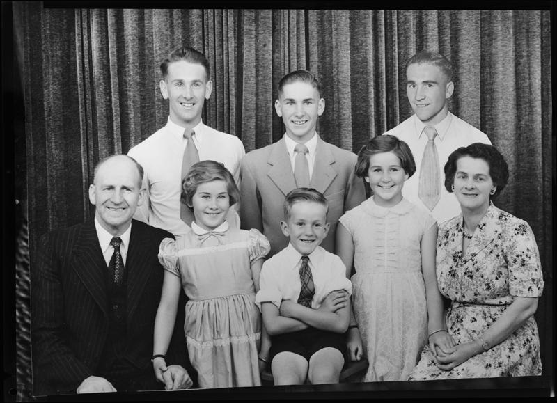 Maxwell, Family Group Puke Ariki